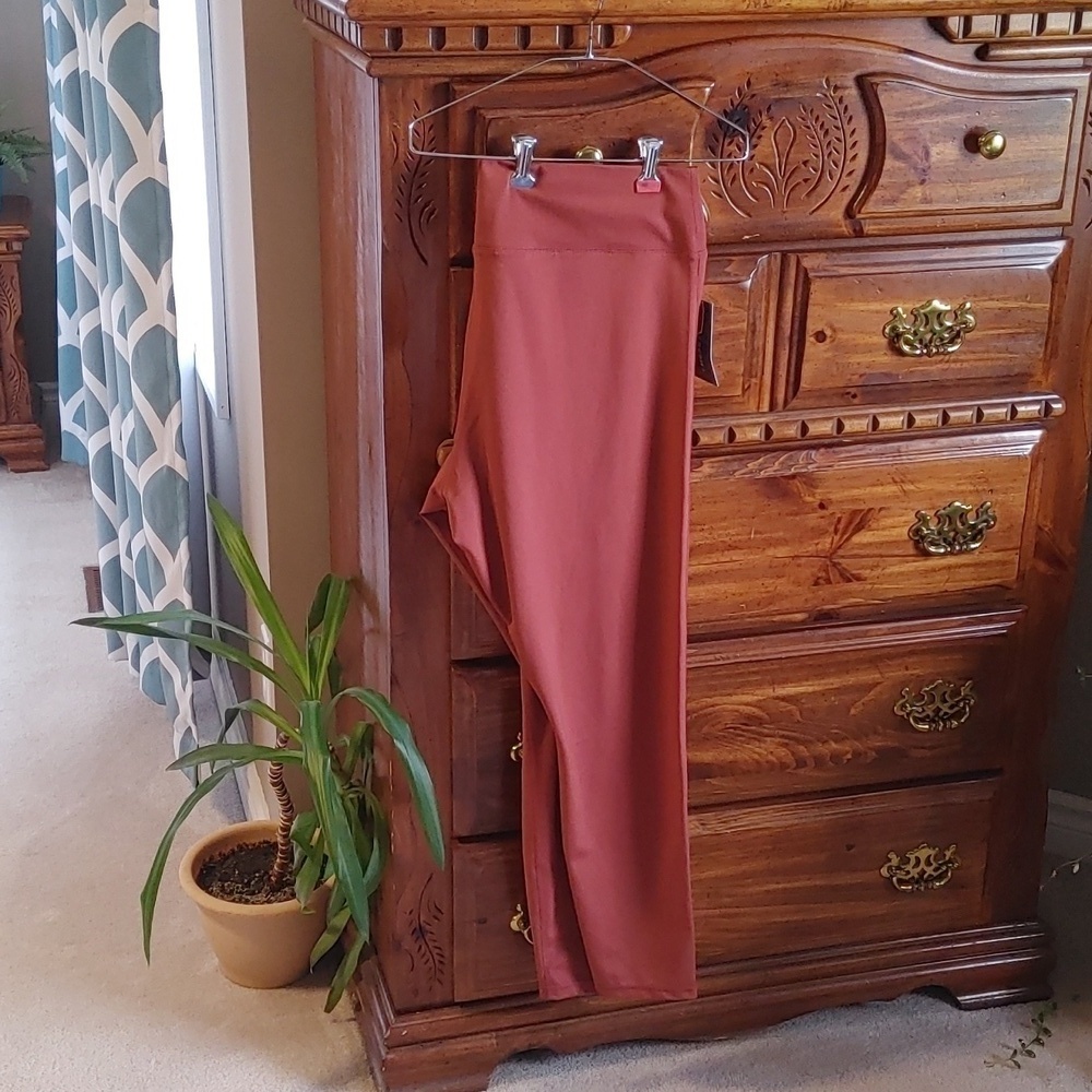 Nwt Joe Fresh Active Plus Brown/Rust High Rise Legging